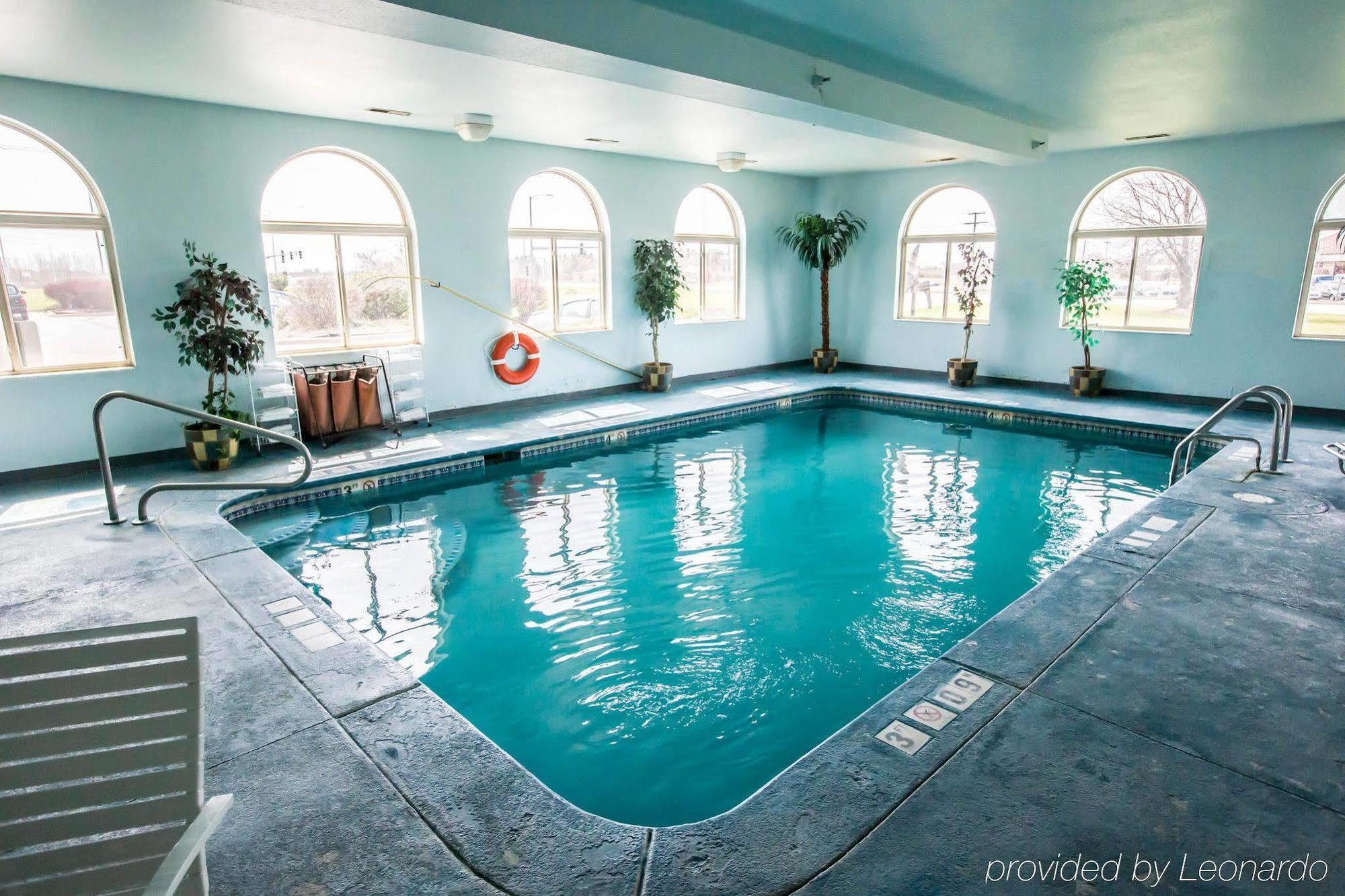 Quality Inn & Suites Woodstock Near Lake Geneva Zewnętrze zdjęcie